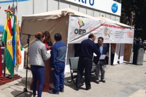 Empadronamiento biométrico en Oruro rumbo a las elecciones generales