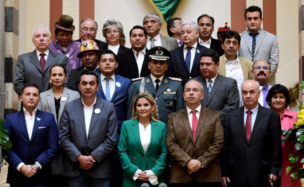 Jeanine Áñez candidatura en redes sociales