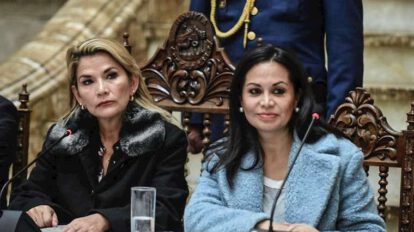 Renuncia ministra de Comunicación Roxana Lizárraga tras oficializarse la candidatura de Jeanine Áñez