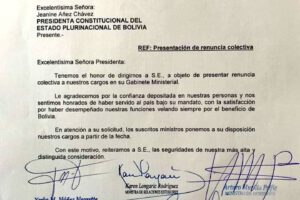 Renuncia colectiva de ministros a Jeanine Áñez