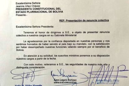 Renuncia colectiva de ministros a Jeanine Áñez