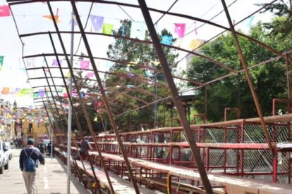Carnaval de Oruro: Ratifican que quienes vendan asientos deben incluir manillas y seguro de vida