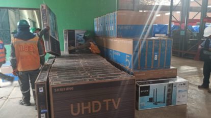 mercadería ilegal incautada en Oruro