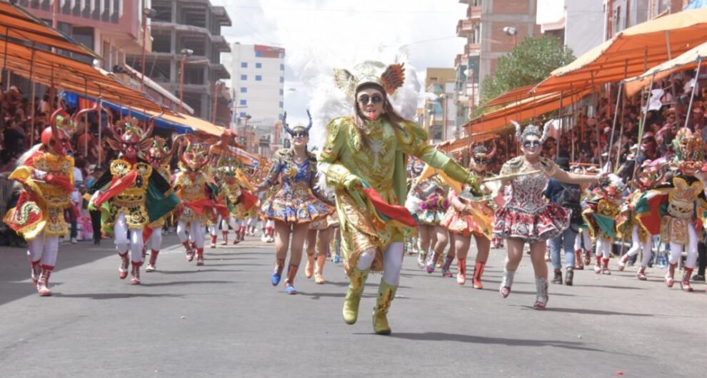 Plan de Seguridad Ciudadana implementado por la Policía en Oruro por Carnavales