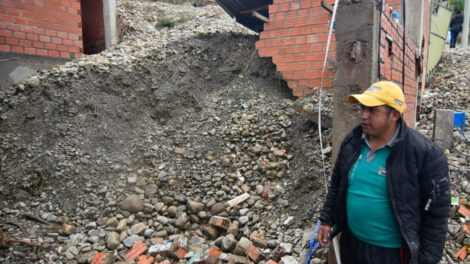 Mazamorra en Achocalla dejó a 8 familias sin vivienda
