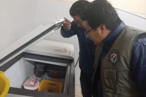 Locales de venta de comida que no tienen autorización deben presentarse en Sedes