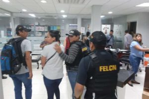 Dora Vallejos se entregó a la Policía