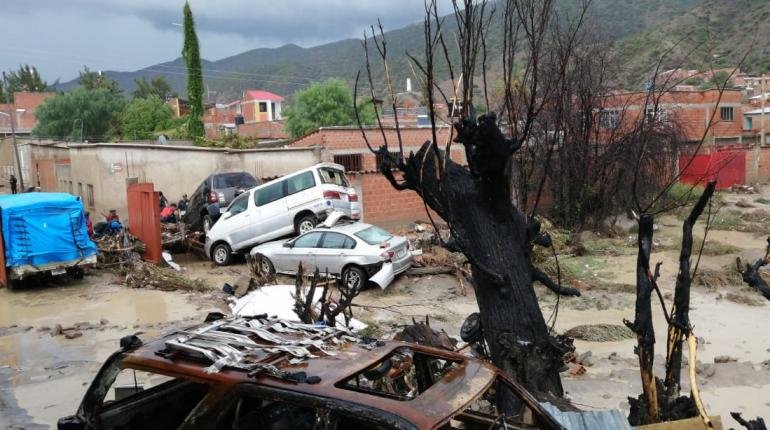 Lluvias en Bolivia causan muertes y destrozos