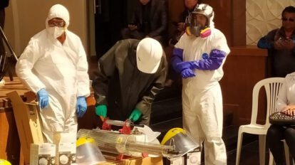 Equipos de bioseguridad entregados en Oruro para prevenir el coronavirus