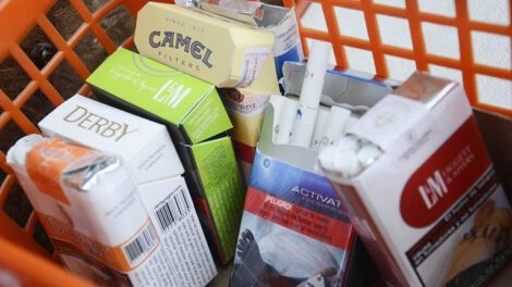 Nueva ley contra el tabaco prohíbe la venta de cigarrillos sueltos