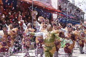 abrogación de la ley seca en Oruro durante el Carnaval