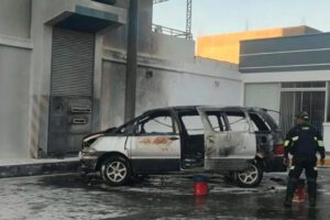 El hecho ocurrió cerca de las 16:00 en el surtidor, situado en inmediaciones de la refinería de Valle Hermoso.