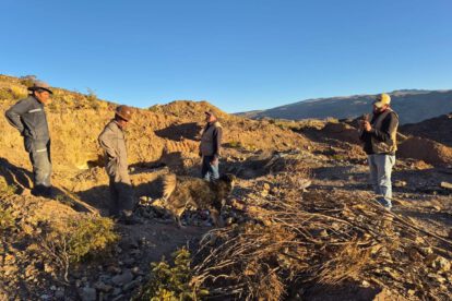 Personal técnico y legal de la AJAM llega al área minera denunciada en Tinguipaya