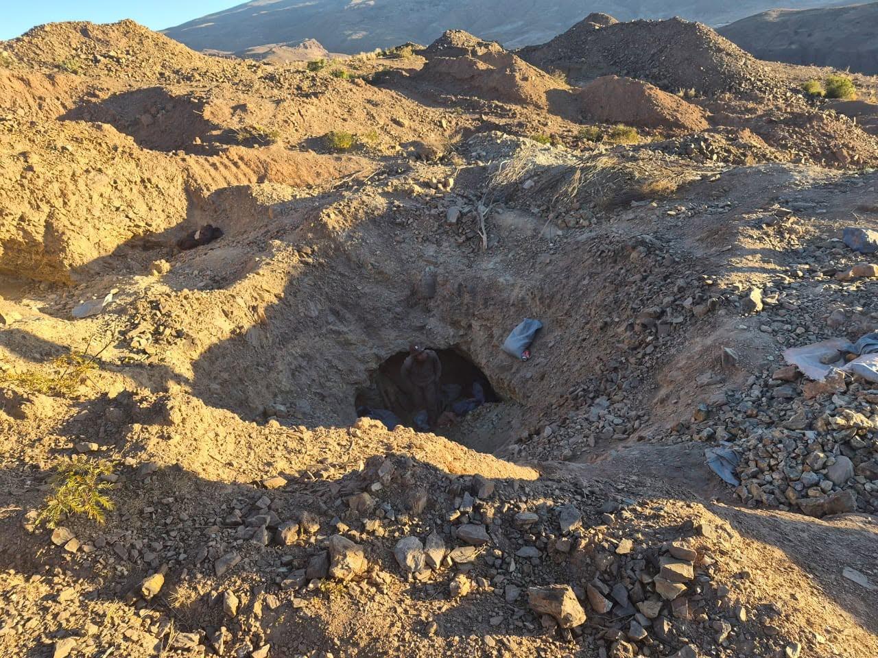 Otra perspectiva de la excavación ilegal