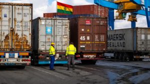 Bolivia reportó un superávit comercial de 1.393 millones de dólares entre enero y mayo de este año, informó este jueves el Instituto Boliviano de Comercio Exterior (IBCE).