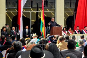 El Presidente Rodrigo Paz anunció una inversión de casi Bs 3.000 millones en obras para el departamento.