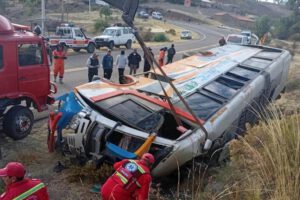 bus volcado