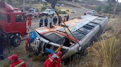 bus volcado