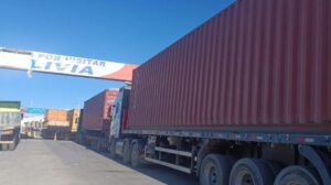 En los últimos días, las filas en la frontera han crecido considerablemente