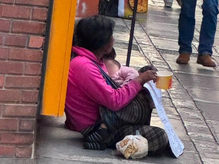 Aumenta el número de menores en situación de calle dedicados a la mendicidad en La Paz