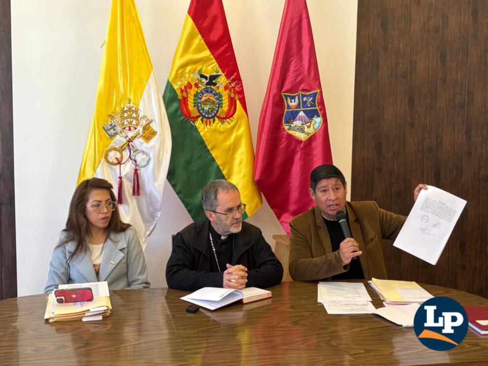 conferencia de prensa comite electoral del comité cívico
