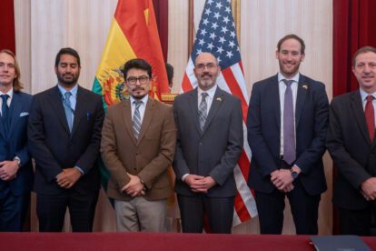 Delegaciones de Bolivia y Estados Unidos