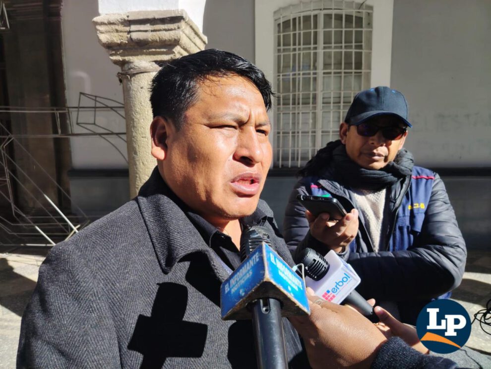 El diputado Macedonio Vargas
