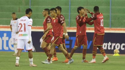 División Profesional, CDT Real Oruro vs. FC Universitario, Estadio Jesús Bermúdez