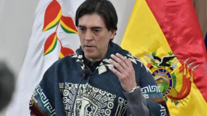 El ministro de Obras Públicas, Mauricio Zamora