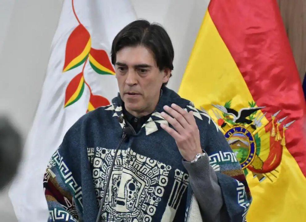 El ministro de Obras Públicas, Mauricio Zamora