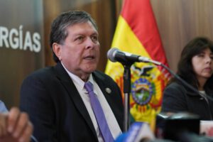 El ministro de Hidrocarburos y Energías, Marcelo Blanco, durante sus declaraciones