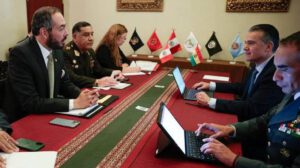 Autoridades de Defensa de Bolivia y Perú