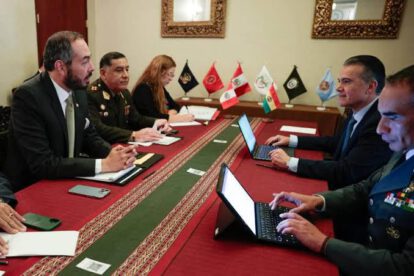 Autoridades de Defensa de Bolivia y Perú