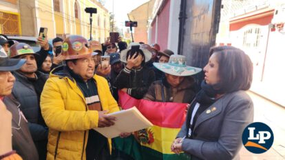excooperativistas y diputada Raquel Ponce
