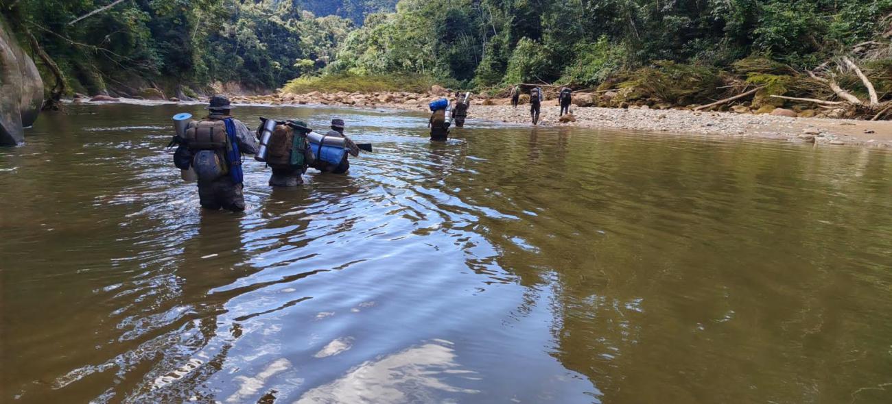 Operativo contra la minería ilegal en el río Tequeje.