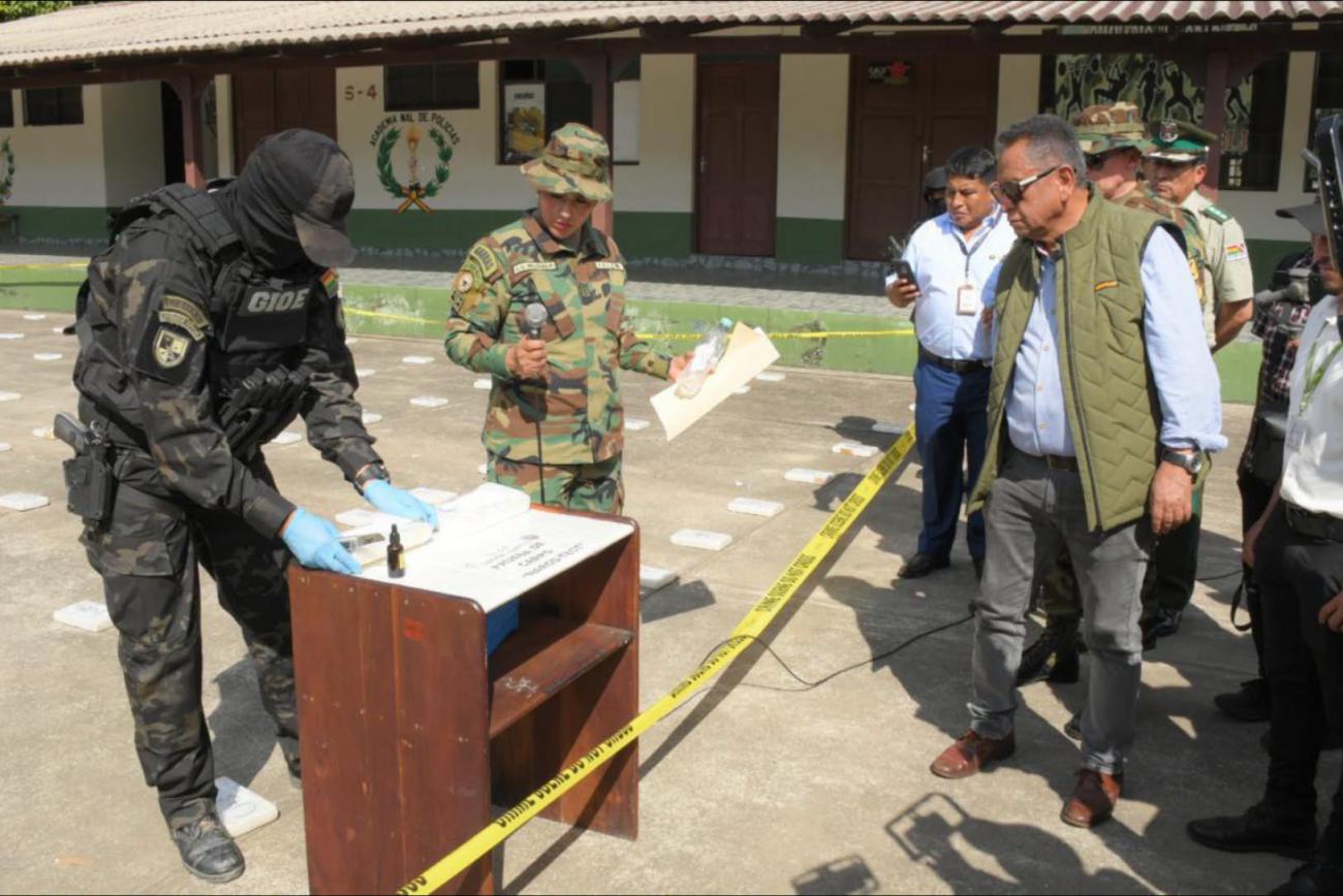 Estos resultados son el reflejo del trabajo articulado del Ministerio de Gobierno, a través del Viceministerio de Defensa Social y Sustancias Controladas y la Fuerza Especial de Lucha Contra el Narcotráfico (FELCN)