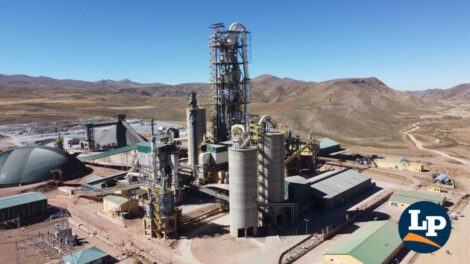 Vista aérea de la planta de Ecebol Oruro