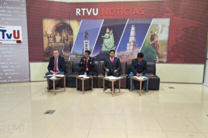 Los cuatro candidatos al Comité Cívico de Oruro durante el foro debate