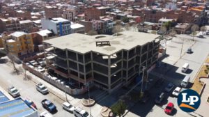 edificio abandonado de Tránsito en Oruro