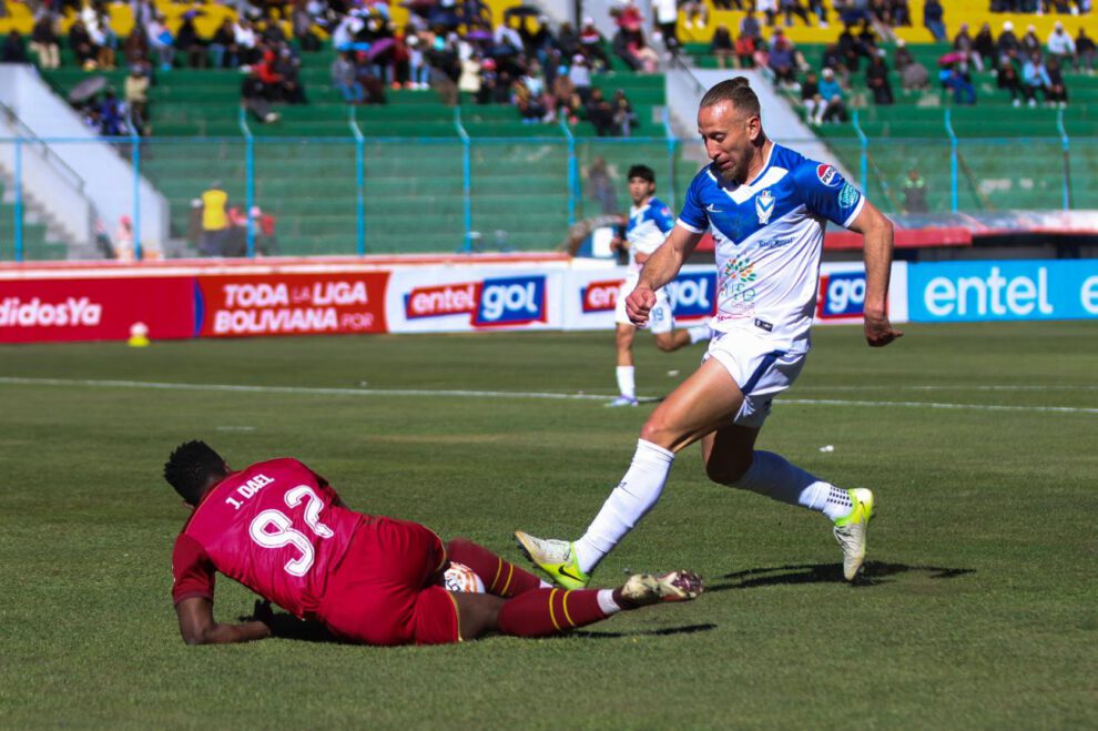 División Profesional, CDT Real Oruro vs. GV San José, Estadio Jesús Bermúdez