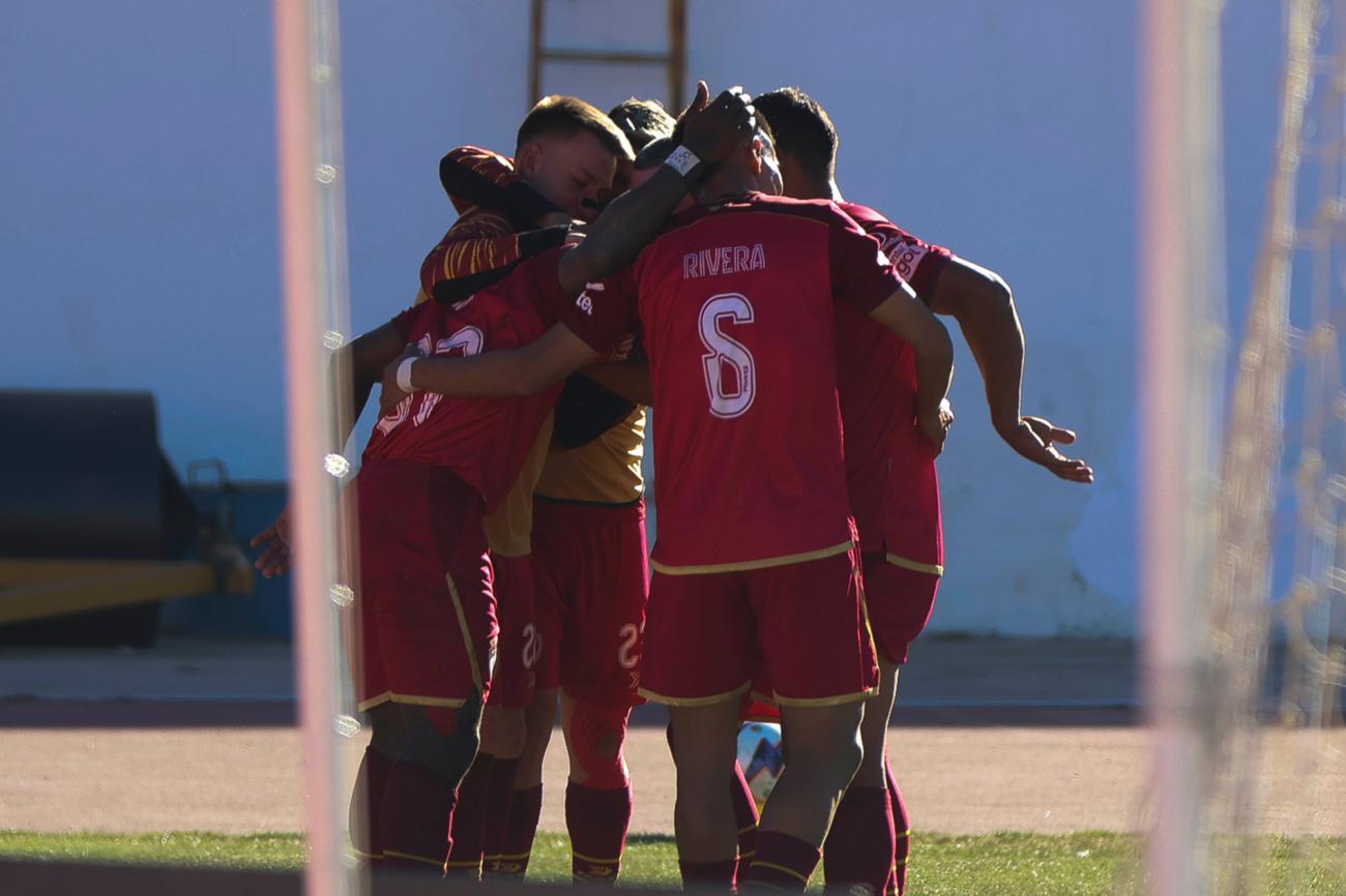 División Profesional, CDT Real Oruro vs. GV San José, Estadio Jesús Bermúdez