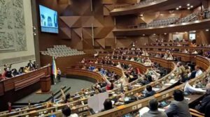 Todas las leyes deberán ser tratadas en el Legislativo