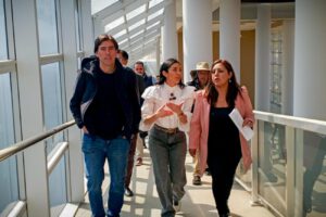 El ministro Zamora junto a parlamentarios, inspeccionó la infraestructura de los predios del Parlamento de la Unión de Naciones Suramericanas (UNASUR)
