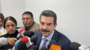 Manfred Reyes Villa