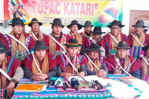 La federación de campesinos Túpac Katari puso en duda su permanencia en la COB