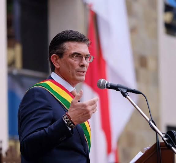 presidente rodrigo paz