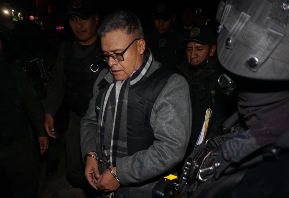 El exgeneral y excomandante de las Fuerzas Armadas (2024), Juan José Zúñiga salió de Juzgados tras la conclusión de la audiencia