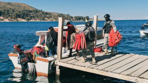 La armada boliviana intensifica operativos contra el contrabando