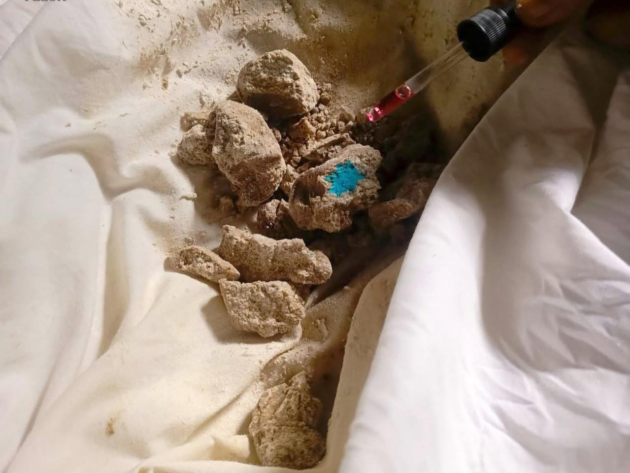 Secuestraron dos bolsas de yutes con Clorhidrato de cocaína.