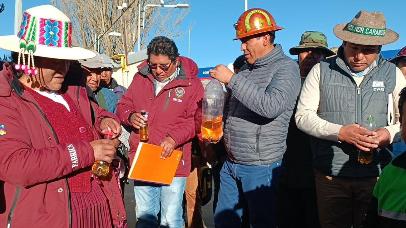 reunion de autoridades con responsables de YPFB